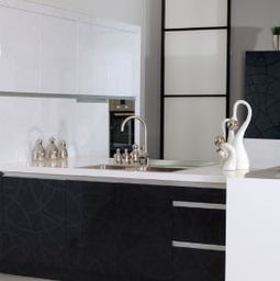 德聯櫥柜家居 加盟店面成功案例與產品展示，五金交電家居優選平臺——就要加盟網91jm.com